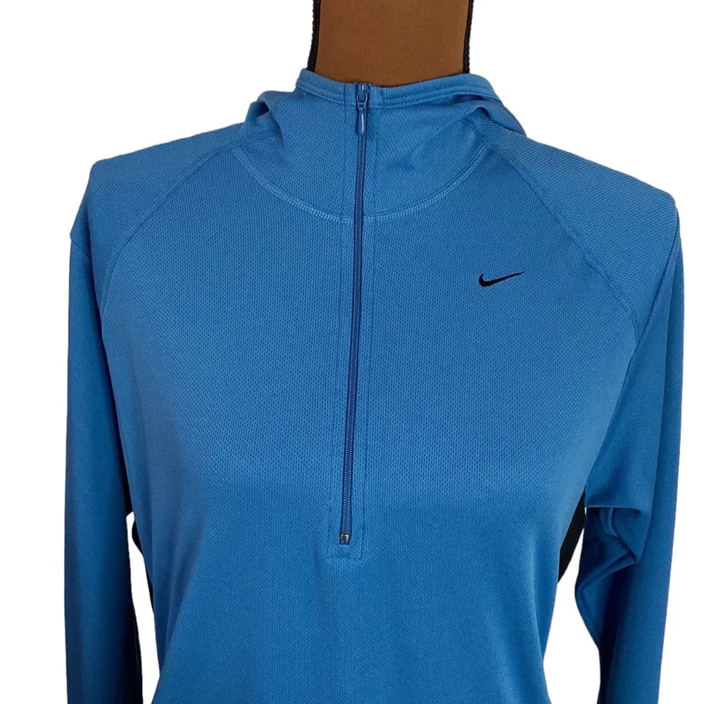 Nike athletic hooded mesh fabric half zip jacket  in storm blue black size M